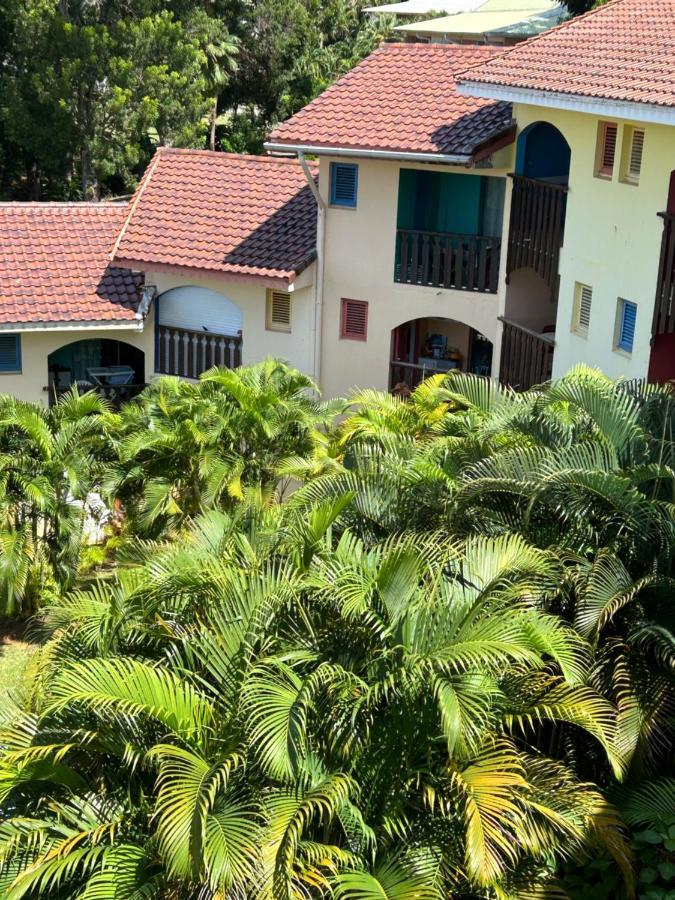 Appartement Les Pieds Dans L'Eau Sainte-Anne Exterior photo